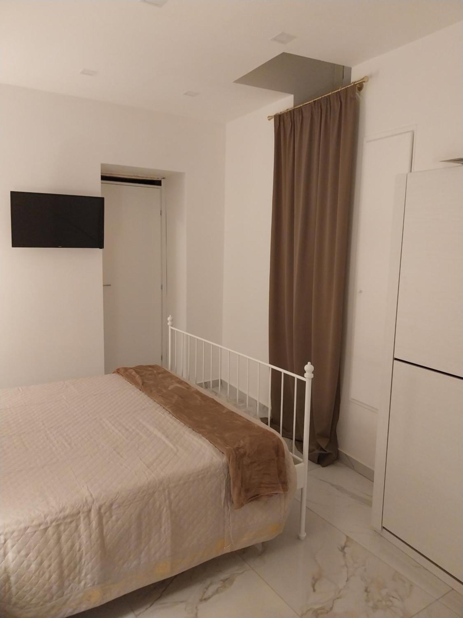 Spagnoli House Guest house Naples